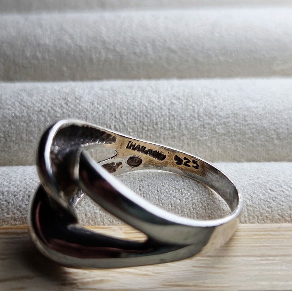 Sterling Knot Ring Sz 6.75 - Picture 2 of 4
